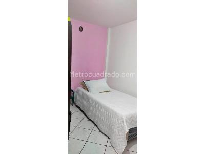 Apartamento de 3 alcobas en venta en Poblado Loma Del Garabato, Medellín, 85 m² · foto 8 de 18