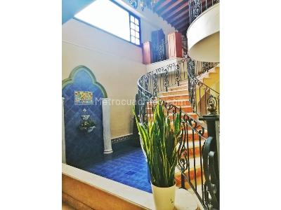 Casa de 5 alcobas en venta en Loma El Atravesado, Envigado, 1837 m² · foto 11 de 20