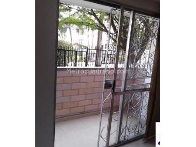 Apartamento en venta en Calasanz, Medellín · foto 2 de 20