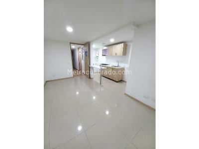 Apartamento de 2 alcobas en venta en Manchester, Bello, 51 m² · foto 6 de 17