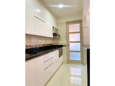 Apartamento de 3 alcobas en venta en Norte America, Bello, 90 m² · foto 6 de 17