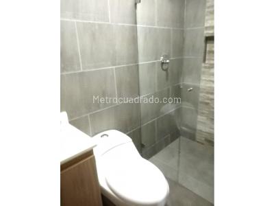 Apartamento de 3 alcobas en venta en Calle Vieja, Bello, 65 m² · foto 14 de 20