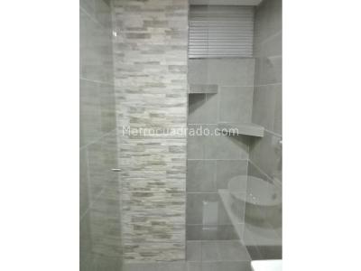 Apartamento de 3 alcobas en venta en Calle Vieja, Bello, 65 m² · foto 15 de 20