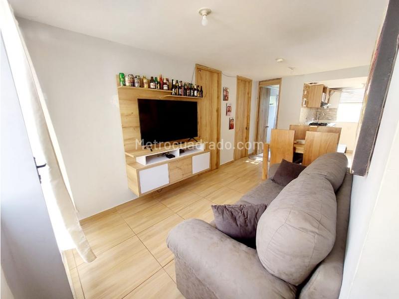 Piso – Bello - Vista 2