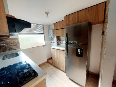 Apartamento de 3 alcobas en venta en San Gabriel, Bello, 85 m² · foto 5 de 20