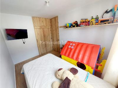 Apartamento de 3 alcobas en venta en San Gabriel, Bello, 85 m² · foto 11 de 20