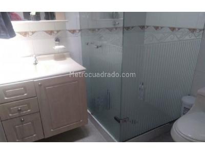 Casa de 5 alcobas en venta en La Floresta, Medellín, 286 m² · foto 10 de 15
