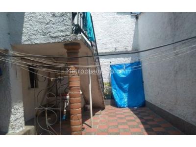 Casa de 5 alcobas en venta en La Floresta, Medellín, 286 m² · foto 14 de 15