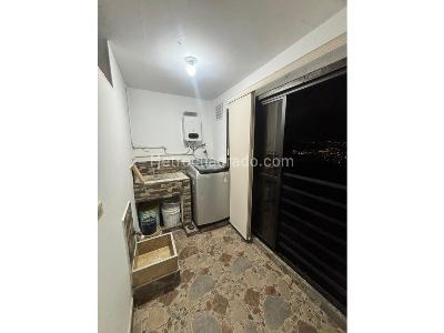 Casa de 3 alcobas en venta en Manrique Las Esmeraldas, Medellín, 128 m² · foto 12 de 16