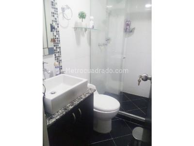 Apartamento en venta en El Carmelo, Itagüí · foto 14 de 19