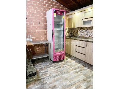Apartamento de 2 alcobas en venta en Prado, Bello, 74 m² · foto 5 de 12