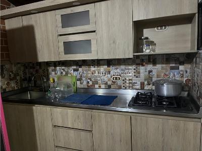 Apartamento de 2 alcobas en venta en Prado, Bello, 74 m² · foto 7 de 12