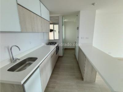 Apartamento de 2 alcobas en venta en Las Lomitas, Sabaneta, 86 m² · foto 6 de 14