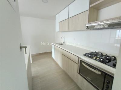Apartamento de 2 alcobas en venta en Las Lomitas, Sabaneta, 86 m² · foto 7 de 14
