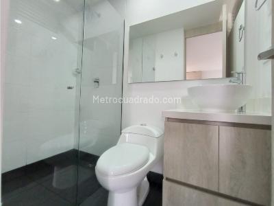 Apartamento de 2 alcobas en venta en Las Lomitas, Sabaneta, 86 m² · foto 10 de 14