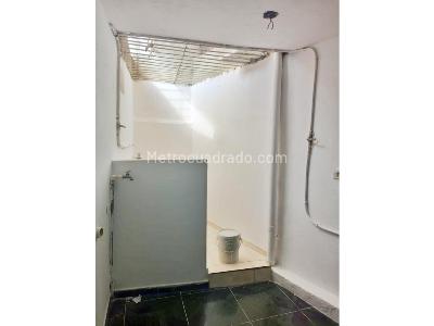 Apartamento de 3 alcobas en venta en Quitasol, Bello, 71 m² · foto 11 de 11