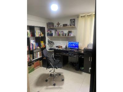 Apartamento en venta en Las Brisas, Medellín · foto 8 de 16