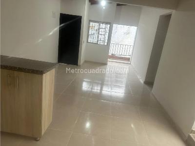 Apartamento de 3 alcobas en venta en Santa Ana, Bello, 100 m² · foto 2 de 12
