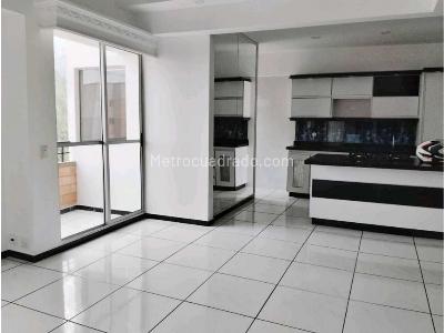 Apartamento de 4 alcobas en venta en Norte America, Bello, 145 m² · foto 2 de 18