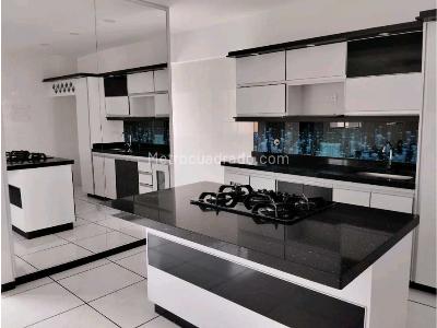 Apartamento de 4 alcobas en venta en Norte America, Bello, 145 m² · foto 3 de 18