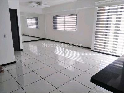 Apartamento de 4 alcobas en venta en Norte America, Bello, 145 m² · foto 4 de 18