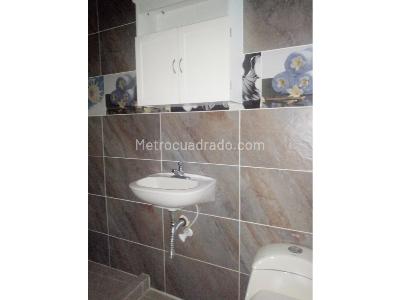 Apartamento de 4 alcobas en venta en La Cumbre, Bello, 105 m² · foto 14 de 19