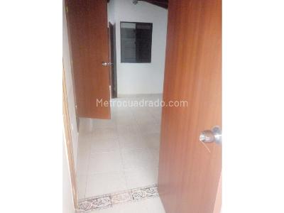 Apartamento de 4 alcobas en venta en La Cumbre, Bello, 105 m² · foto 17 de 19