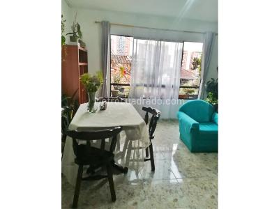 Apartamento de 3 alcobas en venta en Poblado Loma Del Garabato, Medellín, 72 m² · foto 3 de 14
