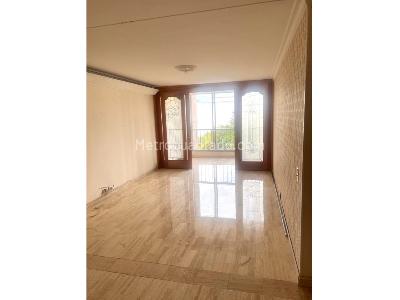 Apartamento en venta en Suramericana, Medellín · foto 2 de 20
