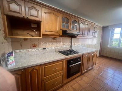 Apartamento en venta en Suramericana, Medellín · foto 6 de 20