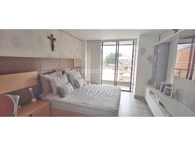 Apartamento de 4 alcobas en venta en Belen Malibu, Medellín, 150 m² · foto 15 de 20