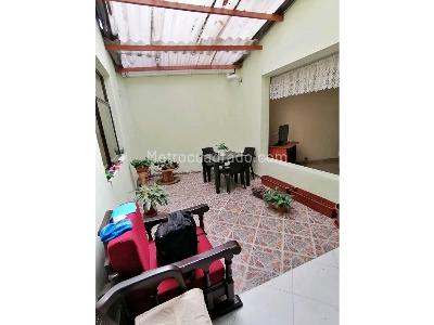 Casa de 4 alcobas en venta en La America, Medellín, 145 m² · foto 5 de 19