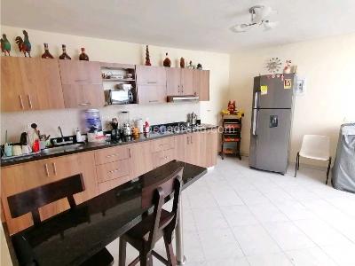 Casa de 4 alcobas en venta en La America, Medellín, 145 m² · foto 8 de 19