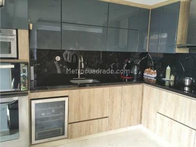 Casa de 3 alcobas en venta en Alcala, Bello, 140 m² · foto 8 de 20