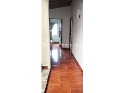 Apartamento en venta en La Milagrosa, Medellín · foto 2 de 19