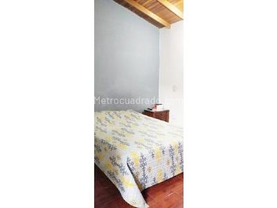 Apartamento en venta en La Milagrosa, Medellín · foto 16 de 19