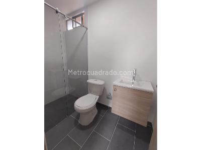Apartamento de 2 alcobas en venta en Plaza Fabricato, Bello, 57 m² · foto 10 de 17