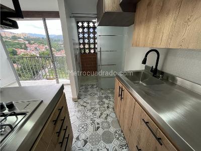 Apartamento en venta en San Antonio De Prado, Medellín · foto 5 de 18