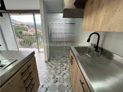 Apartamento en venta en San Antonio De Prado, Medellín · foto 8 de 18