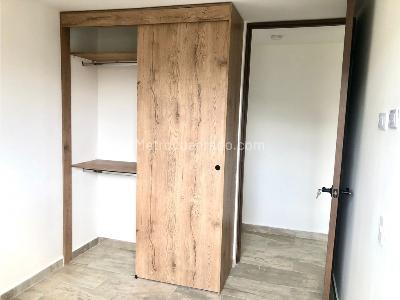 Apartamento en venta en San Antonio De Prado, Medellín · foto 16 de 18