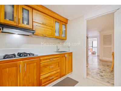 Apartamento de 4 alcobas en venta en Laureles, Medellín, 151 m² · foto 6 de 20