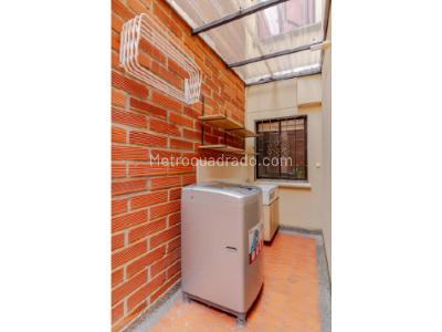 Apartamento de 4 alcobas en venta en Laureles, Medellín, 151 m² · foto 11 de 20