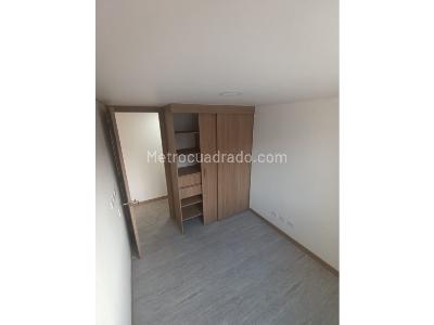 Apartamento de 3 alcobas en venta en Plaza Fabricato, Bello, 71 m² · foto 12 de 17