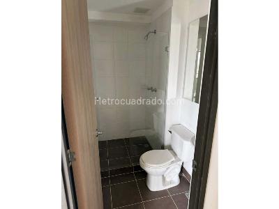 Apartamento de 3 alcobas en venta en Puerta Del Norte, Bello, 92 m² · foto 18 de 20