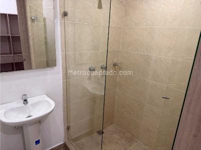 Apartamento de 3 alcobas en venta en Puerta Del Norte, Bello, 92 m² · foto 19 de 20