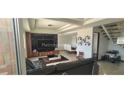 Apartamento de 3 alcobas en venta en Norte America, Bello, 120 m² · foto 4 de 20