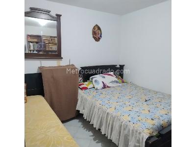 Casa de 4 alcobas en venta en Robledo Aures, Medellín, 141 m² · foto 9 de 20