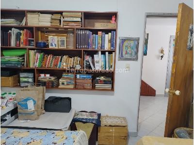 Casa de 4 alcobas en venta en Robledo Aures, Medellín, 141 m² · foto 10 de 20