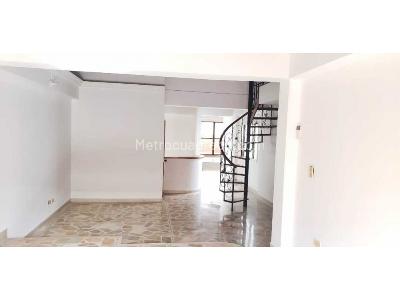 Apartamento de 4 alcobas en venta en Calasanz, Medellín, 215 m² · foto 3 de 20