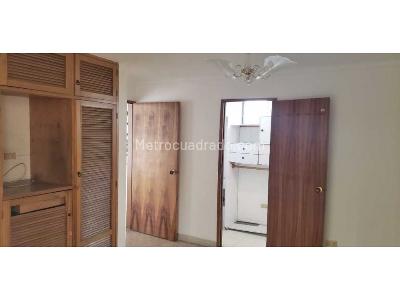 Apartamento de 4 alcobas en venta en Calasanz, Medellín, 215 m² · foto 8 de 20